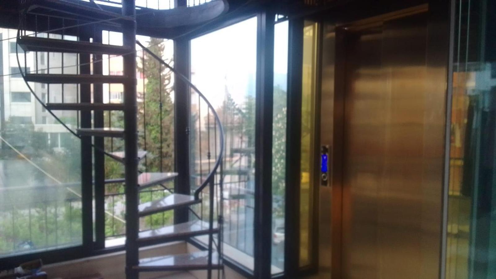 Hotel Italia Тирана Экстерьер фото