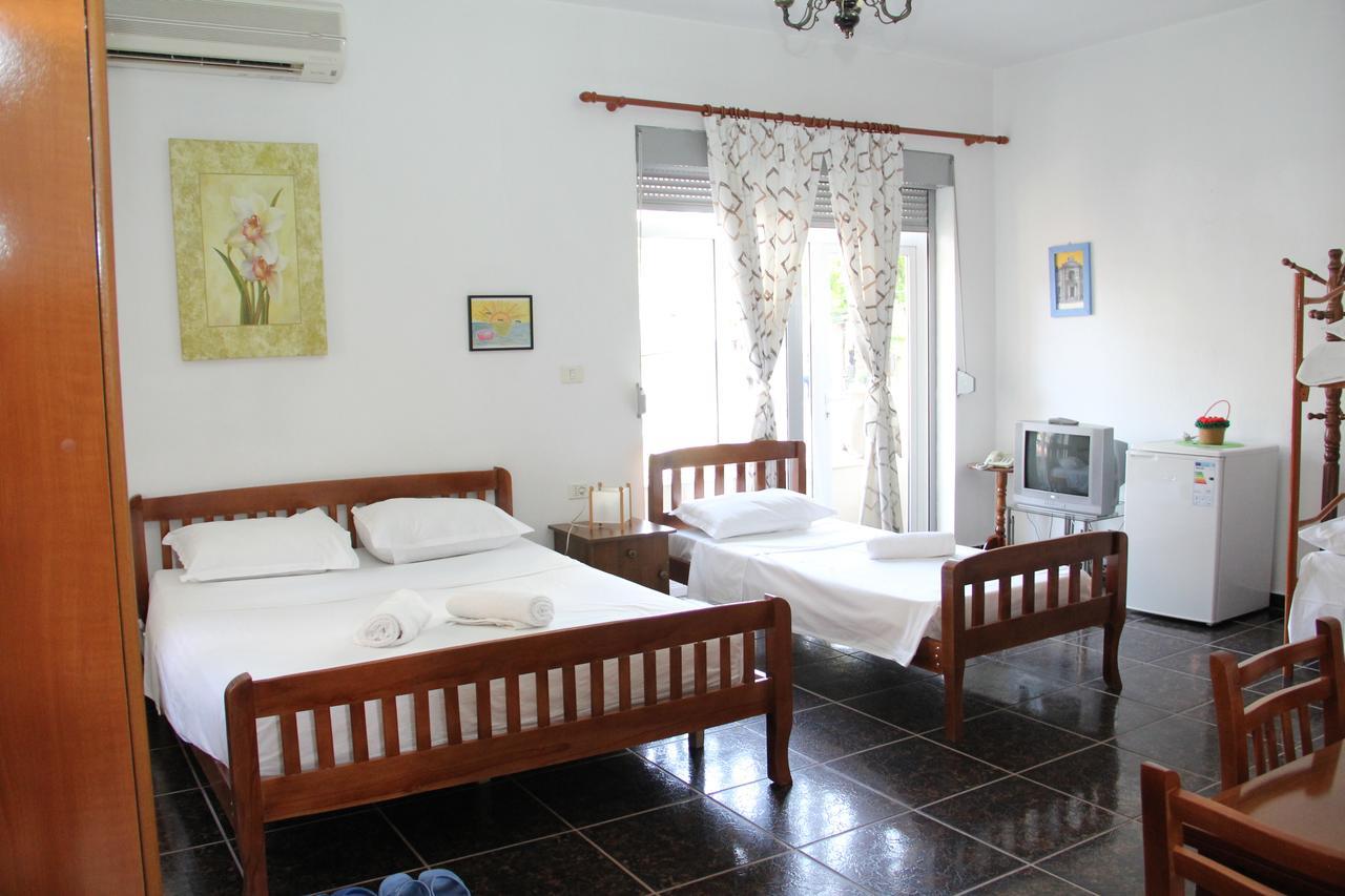 Hotel Italia Тирана Экстерьер фото