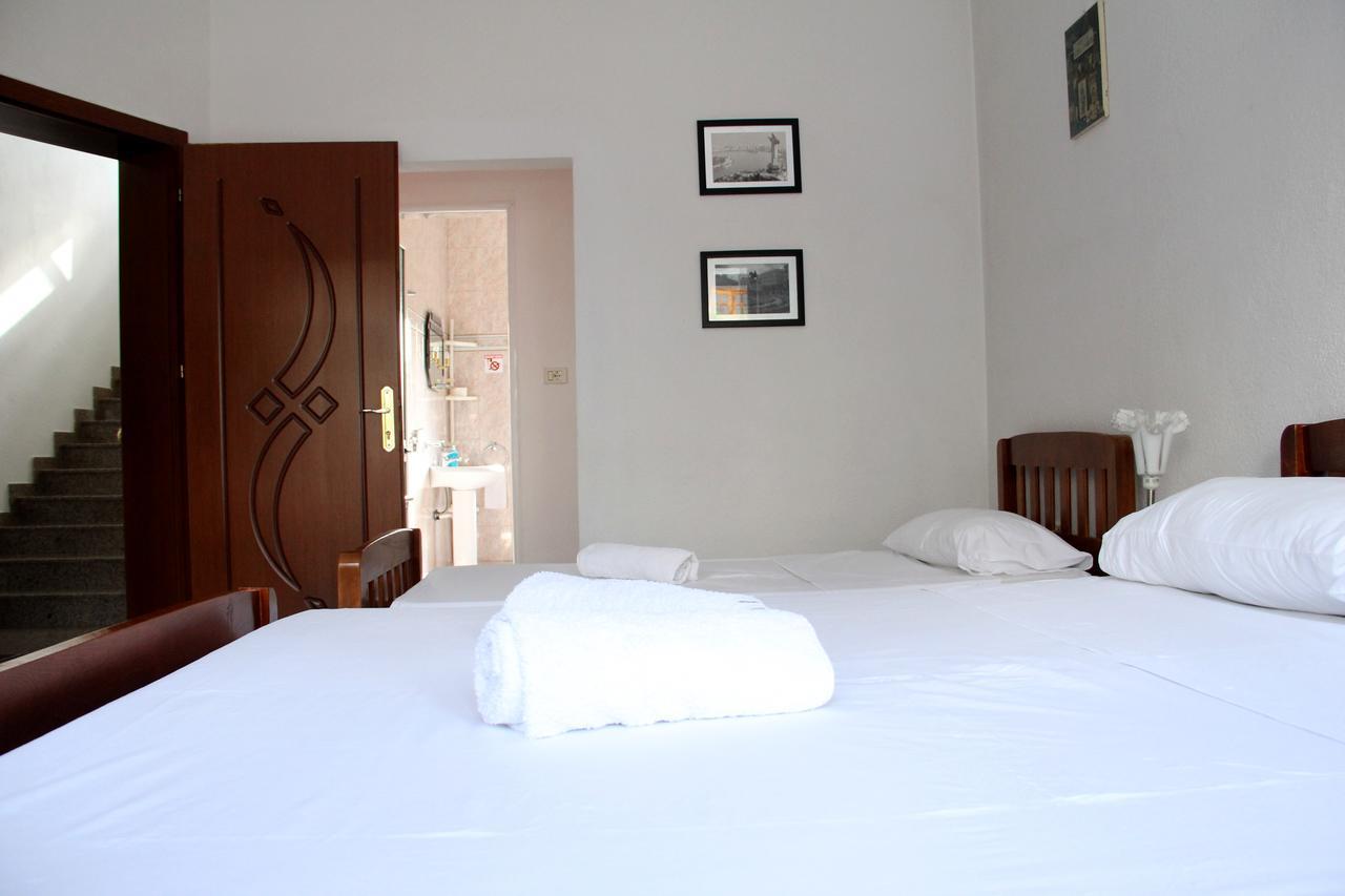 Hotel Italia Тирана Экстерьер фото
