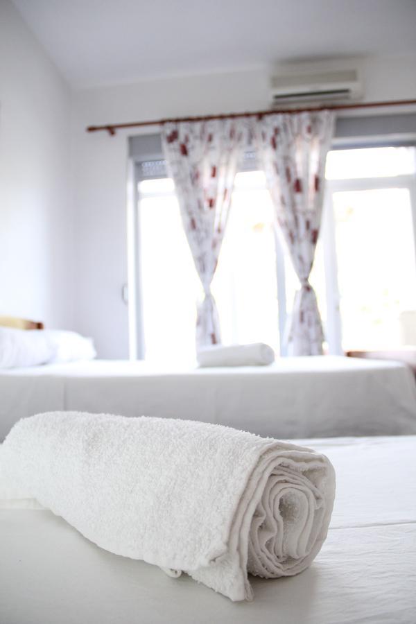 Hotel Italia Тирана Экстерьер фото
